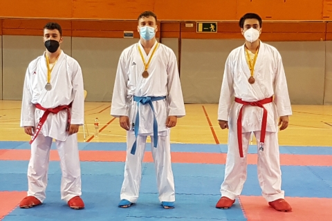 medalla karate Arturo Torres