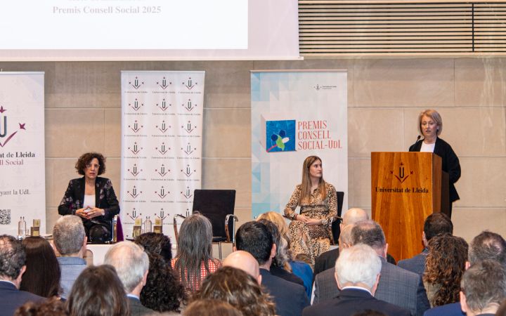 01_Carmina Chia_Presidenta Consell Social