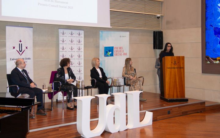 Premi LouisVuitton 3