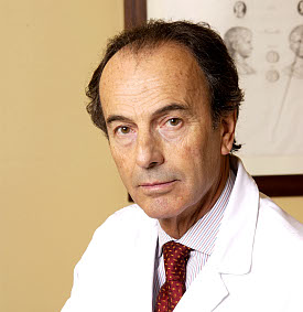 Santiago Dexeus, padrí de la promoció de llicenciats en Medicina de la UdL