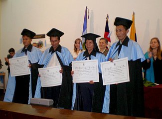 Primers llicenciats del projecte Yachay a l'Equador. Universitat de Lleida