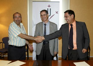 Josep Pau (Prodeca), Joan Viñas (UdL) i Francesc Ollé (Mercolleida)