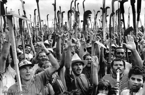 Exposició Moviment Sense Terra a la UdL - foto-SebastiaoSalgado