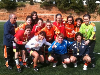 Les noies de futbol 7 de la Universitat de Lleida, campiones de Catalunya