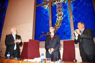 Joan Viñas, exrector de la UdL, rep la medalla d'or de la institució / Universitat de Lleida
