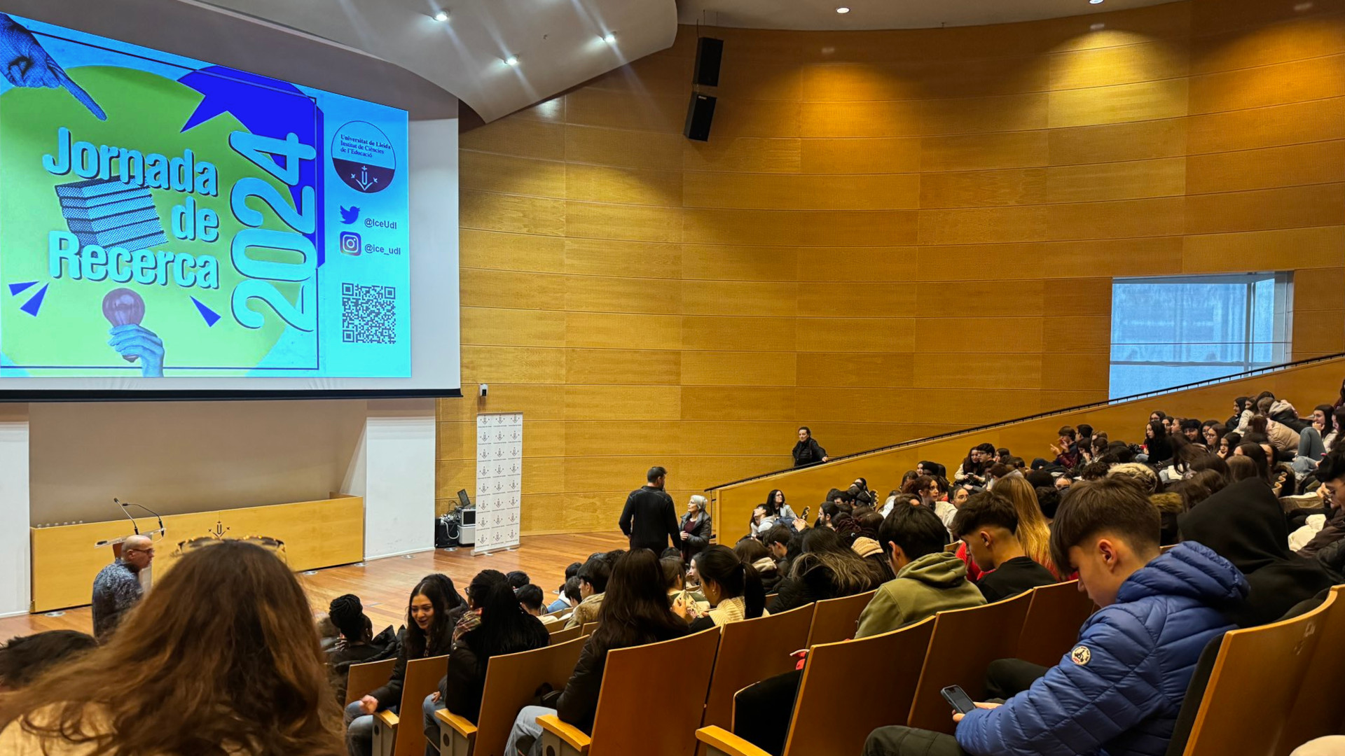 XV Jornada de recerca de la UdL per a alumnat de 1r de Batxillerat XV Jornada de recerca de la UdL per a alumnat de 1r de Batxillerat