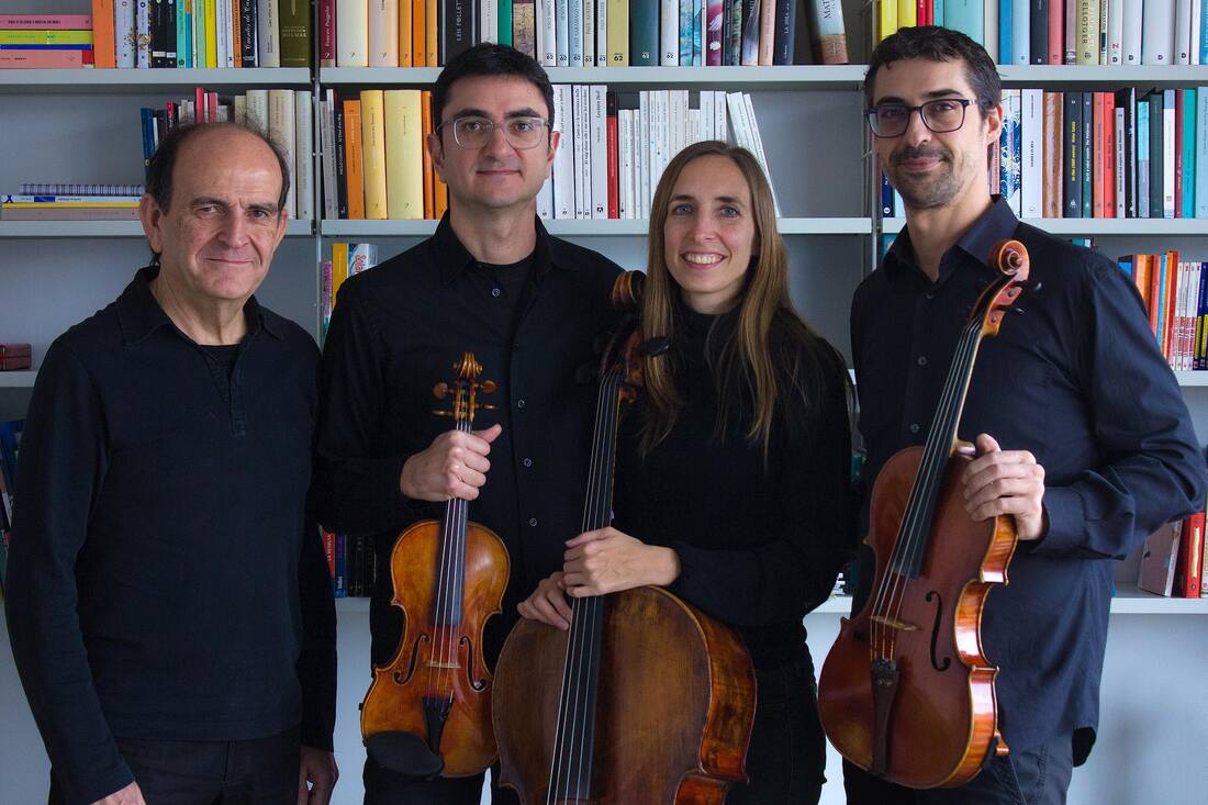 Concert Salvat Papaseït: Res no és mesquí Trio Orfeu & Agustí Lleyda Concert Salvat Papaseït: Res no és mesquí Trio Orfeu & Agustí Lleyda
