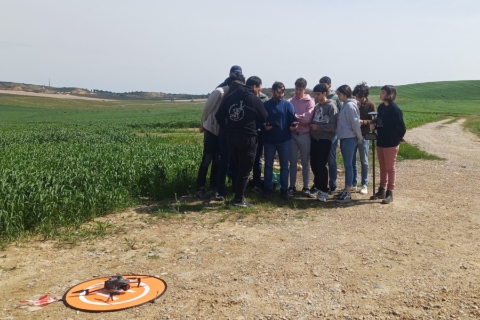 Foto dron alumnes
