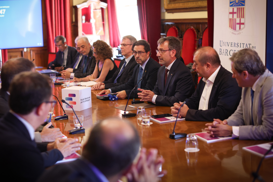 VIVES LLENGUA