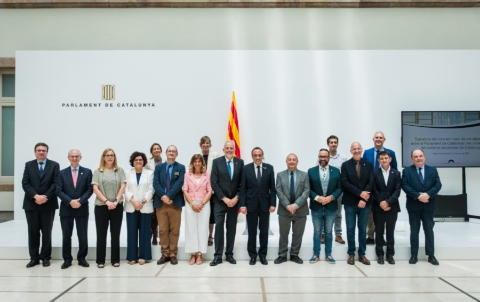 conveni Parlament