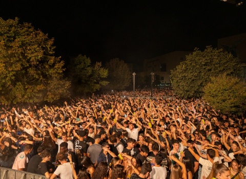 festa benvinguda 24